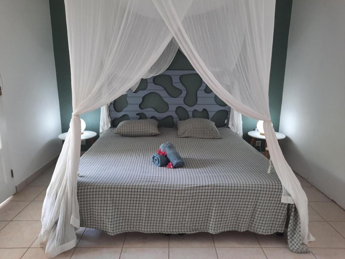 Sur L'Anse Villa Terre-De-Haut Room photo